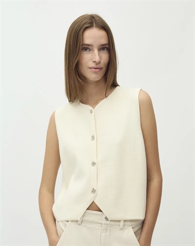 Basia Vest - Mbym